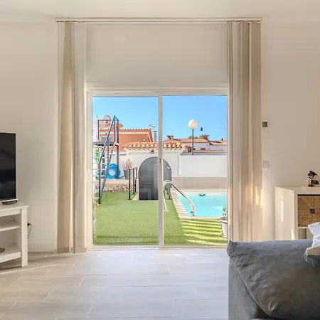 Vinidum Climated Pool,jacuzzi,movietheather 别墅