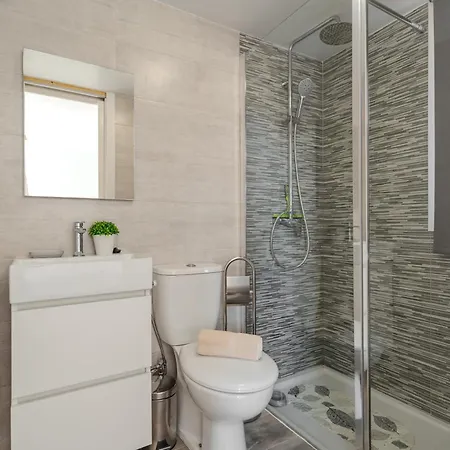 Vinidum Climated Pool,jacuzzi,movietheather *