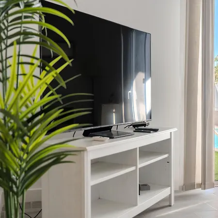 Vinidum Climated Pool,jacuzzi,movietheather *