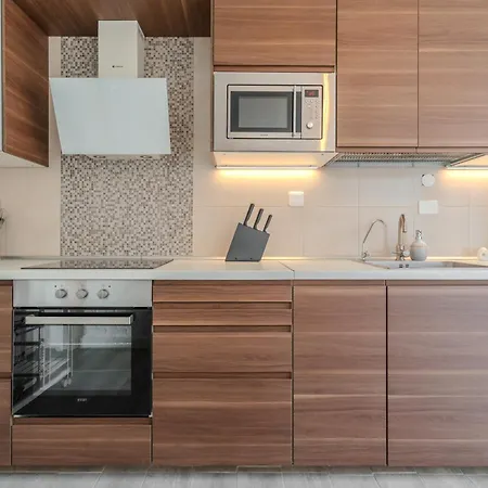 Vinidum Climated Pool,jacuzzi,movietheather 别墅 *