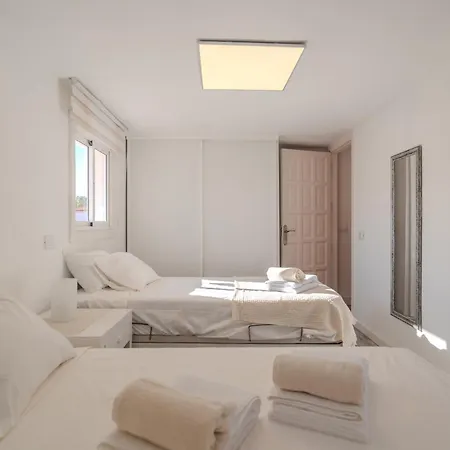 Βίλα Vinidum Climated Pool,jacuzzi,movietheather *