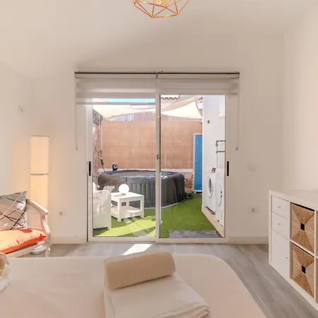 Vinidum Climated Pool,jacuzzi,movietheather * Arona (Tenerife)