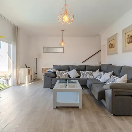 Βίλα Vinidum Climated Pool,jacuzzi,movietheather Arona (Tenerife)